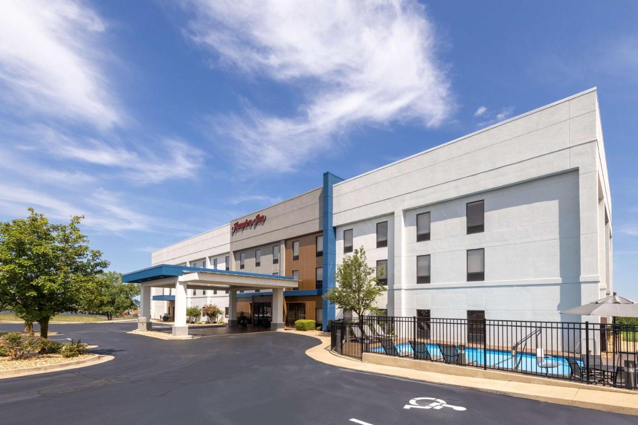 Hampton Inn Saint Robert Kültér fotó