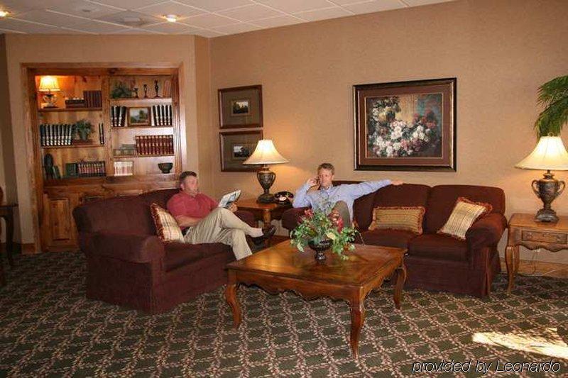 Hampton Inn Saint Robert Beltér fotó