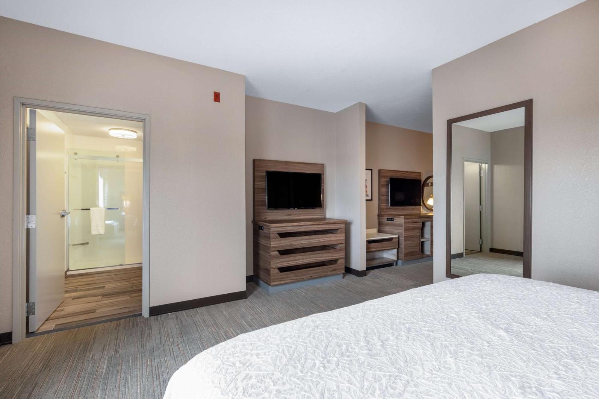 Hampton Inn Saint Robert Kültér fotó